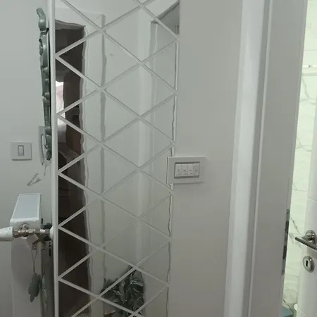 Apartment Katarina 3 *